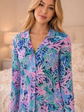 Lilly Pulitzer Tropical Print Sleep Top – Size M